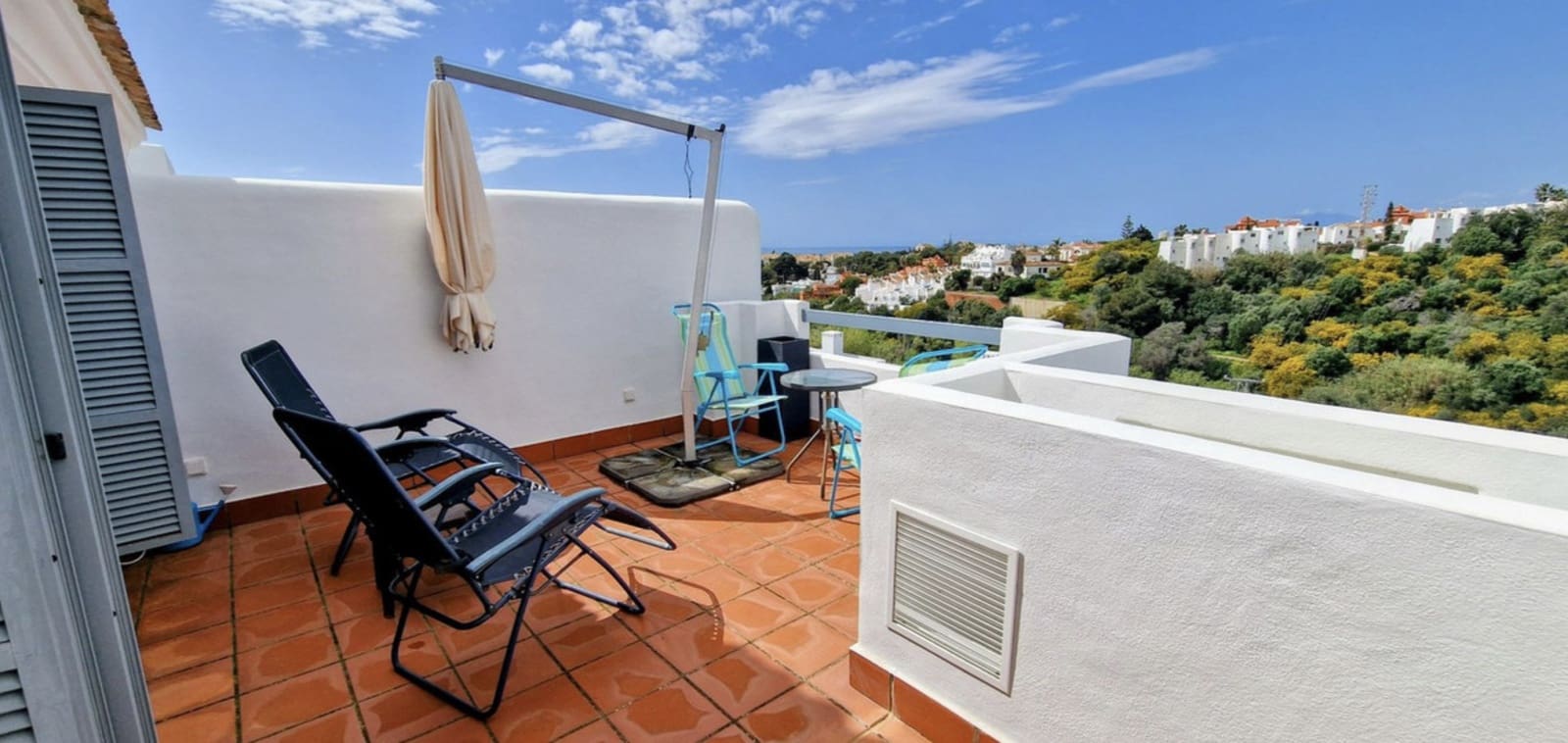 3 Zimmer Haus zu verkaufen in Marbella mit Pool - 550.000 € (Ref: 10094375)