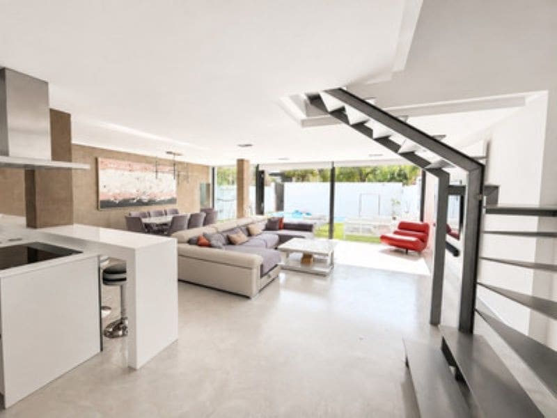 3 camera da letto Villetta Bifamiliare in vendita in Nueva Andalucia con piscina garage - 1.100.000 € (Rif: 10094377)