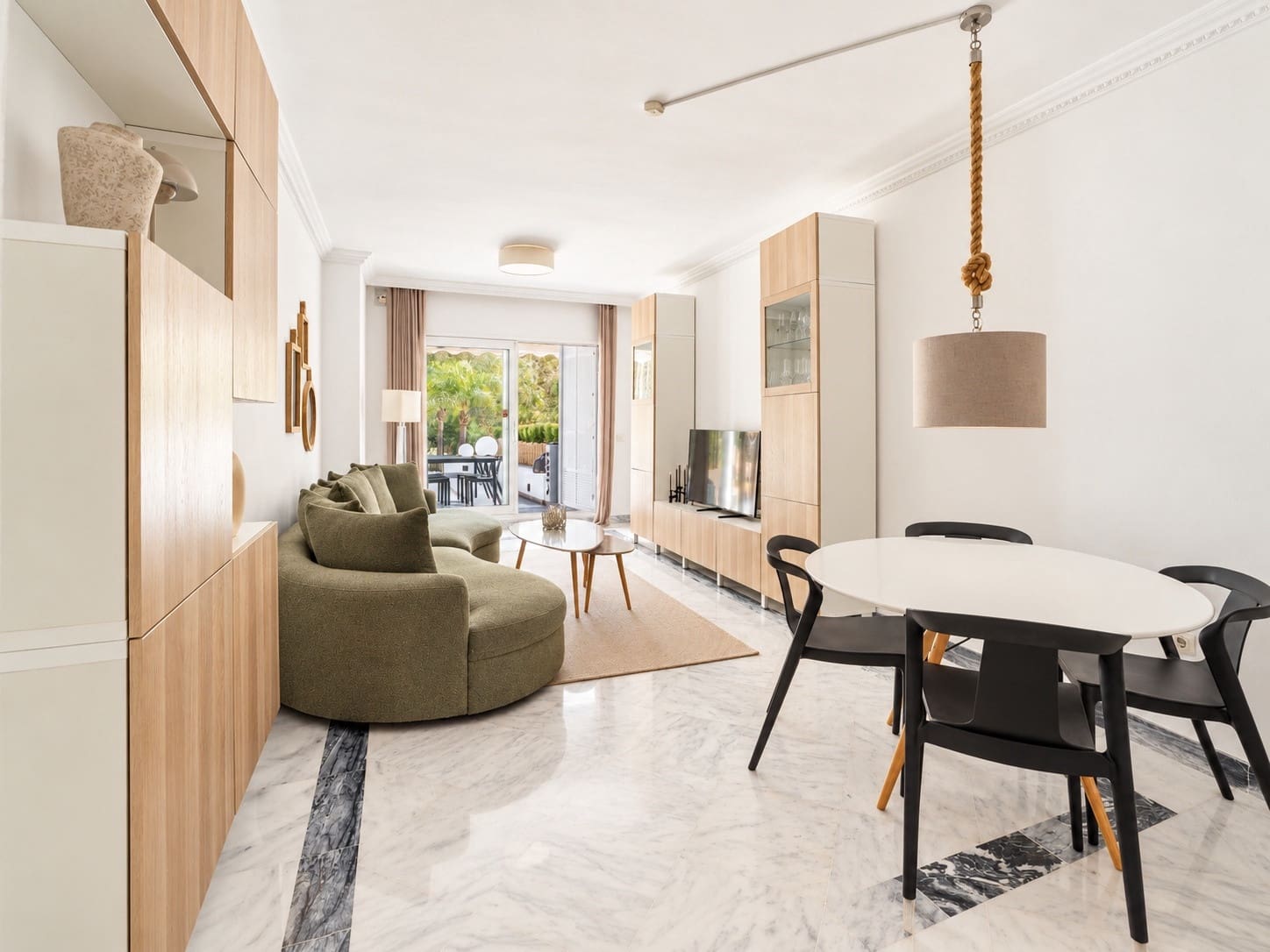 2 sypialnia Apartament na sprzedaż w Marbella z basenem garażem - 489 000 € (Ref: 10098183)