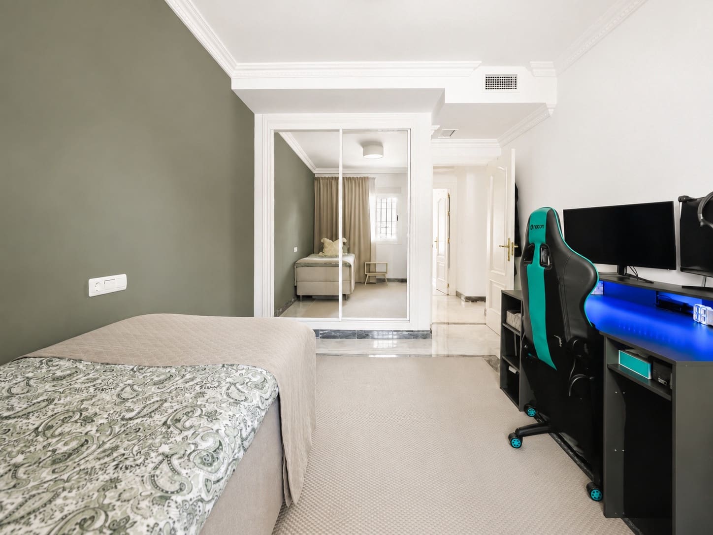 2 sypialnia Apartament na sprzedaż w Marbella z basenem garażem - 489 000 € (Ref: 10098183)