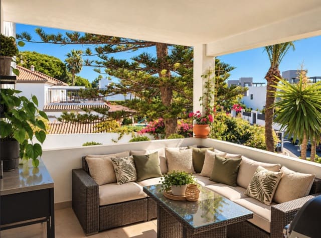3 soverom Leilighet til salgs i San Pedro de Alcantara, Marbella med svømmebasseng garasje - € 1 095 000 (Ref: 10102216)
