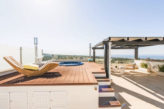 3 camera da letto Attico in vendita in Marbella con piscina garage - 1.650.000 € (Rif: 10102217)
