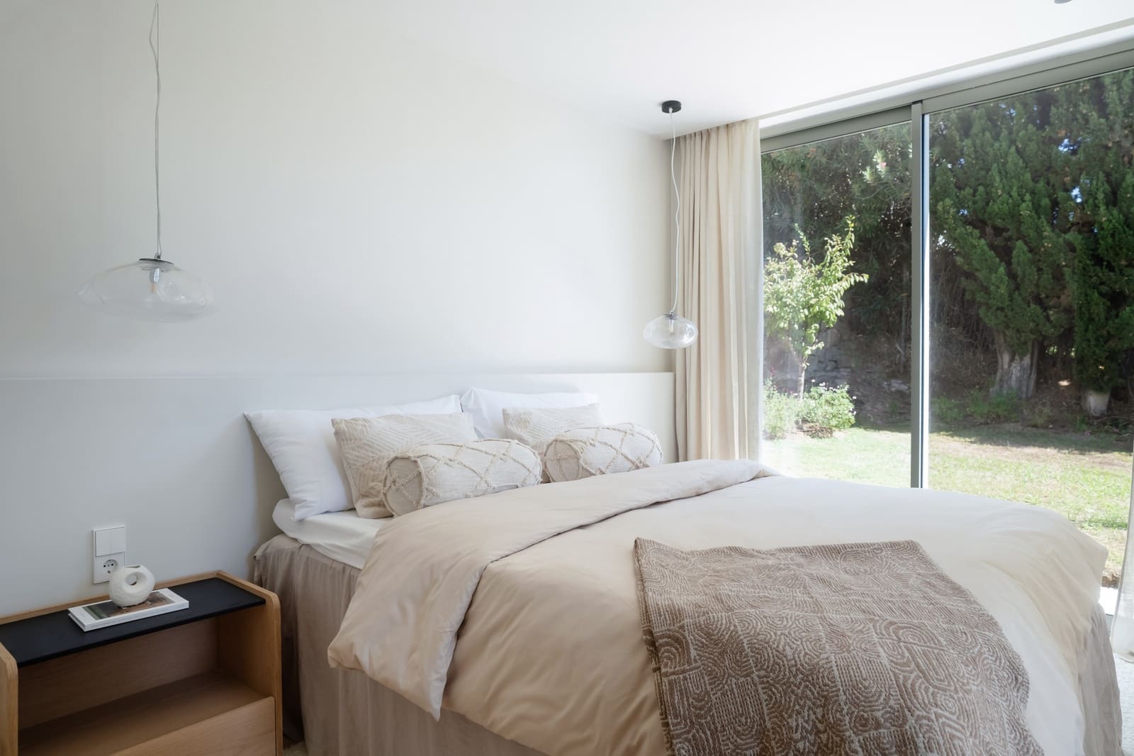 4 slaapkamer Villa te koop in Nueva Andalucia met zwembad garage - € 3.495.000 (Ref: 10102219)