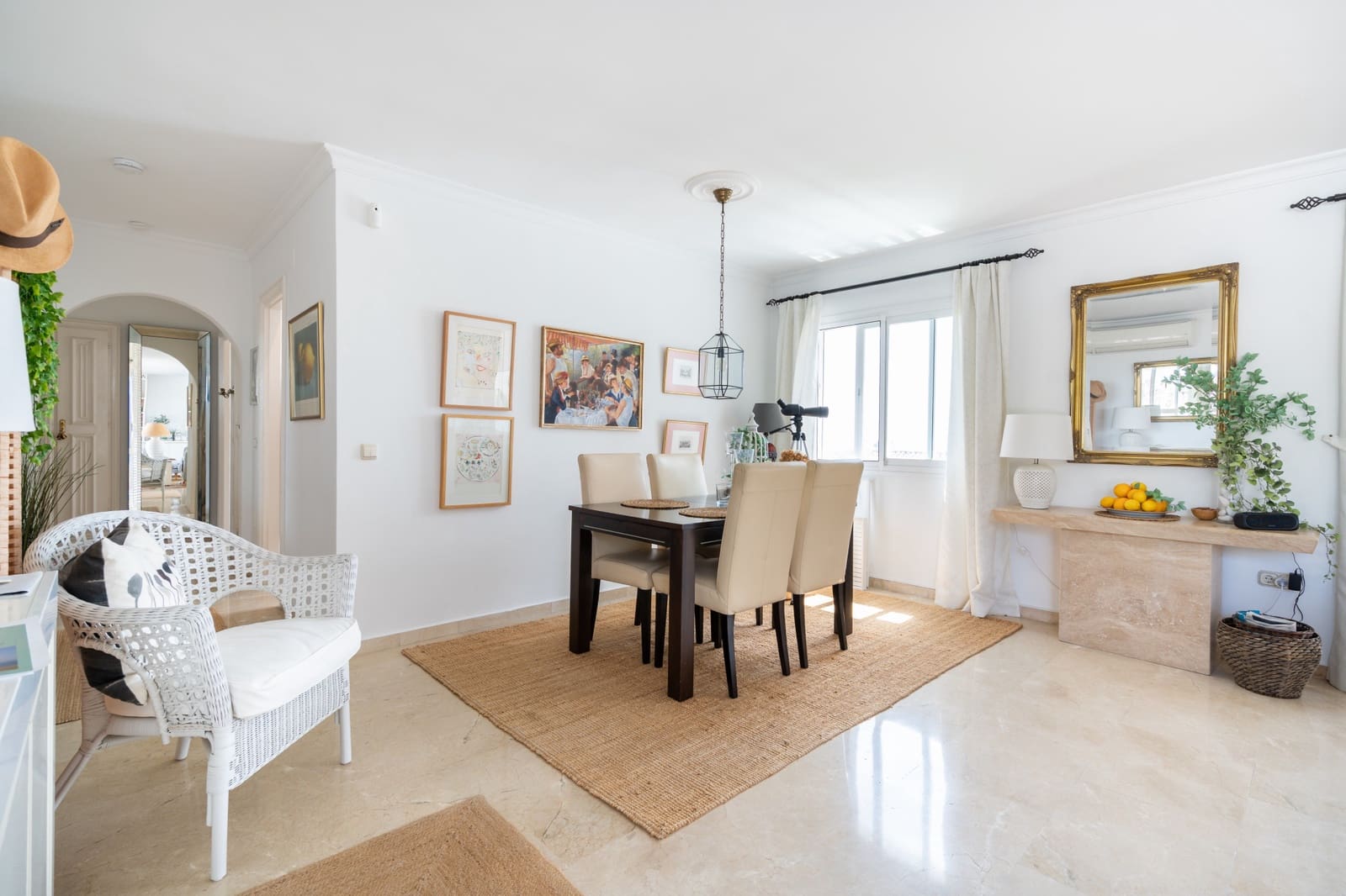 2 slaapkamer Penthouse te koop in El Paraiso met zwembad - € 550.000 (Ref: 10109375)