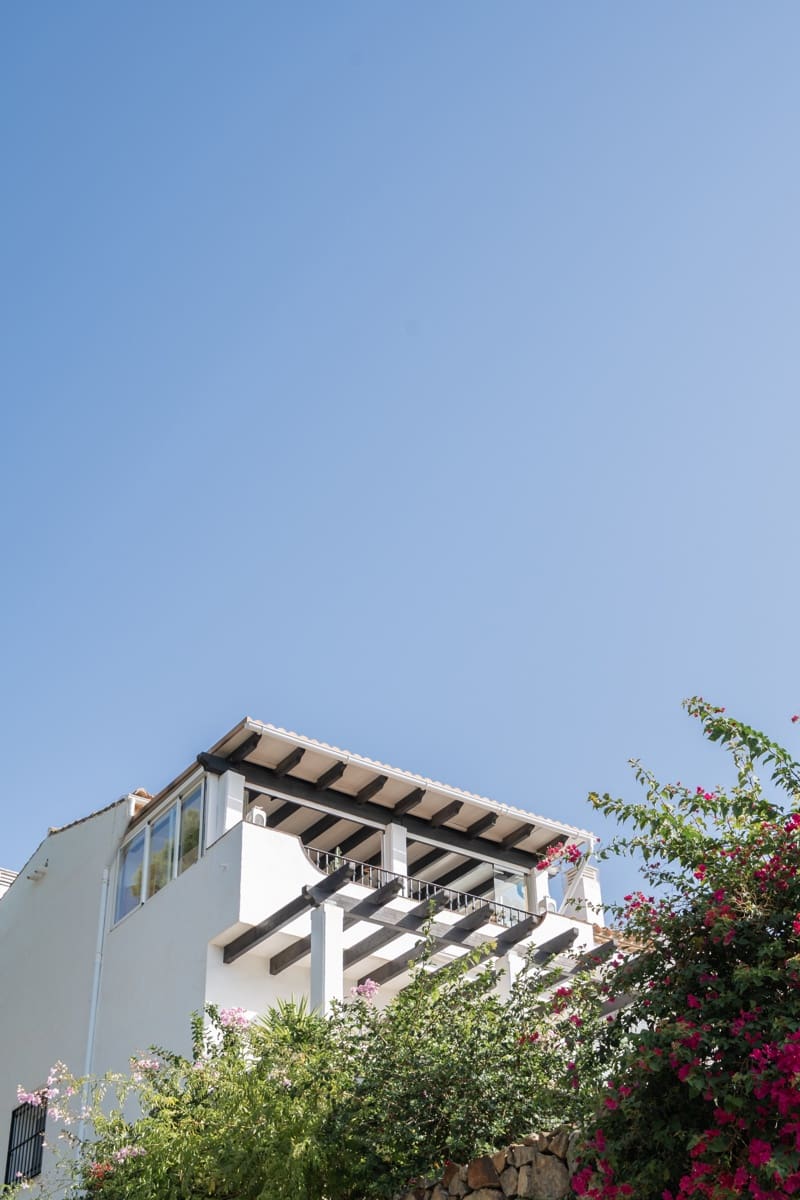 2 slaapkamer Penthouse te koop in El Paraiso met zwembad - € 550.000 (Ref: 10109375)