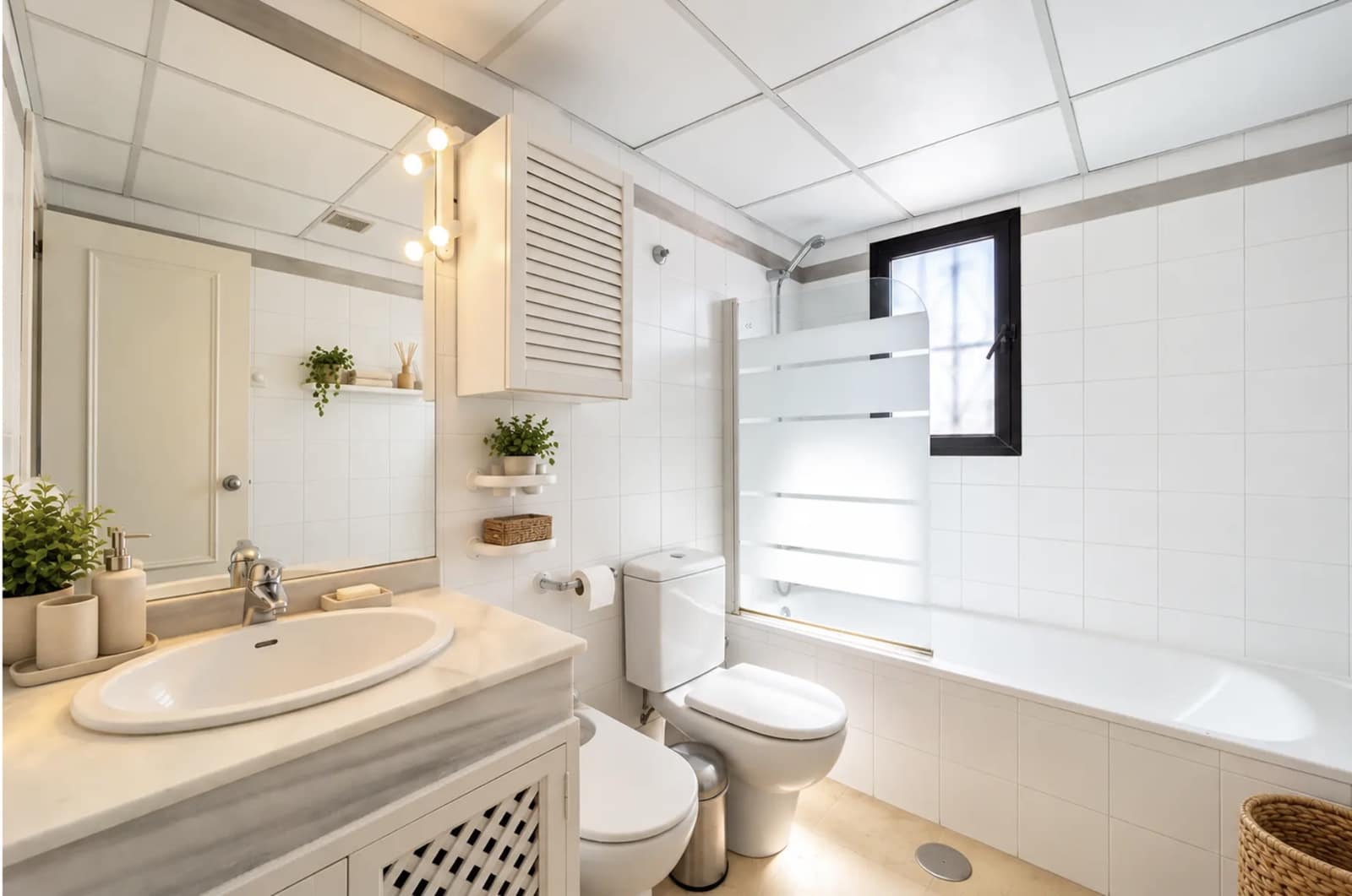 Casa de 4 habitaciones en San Pedro de Alcantara en venta con piscina garaje - 895.000 € (Ref: 10110952)