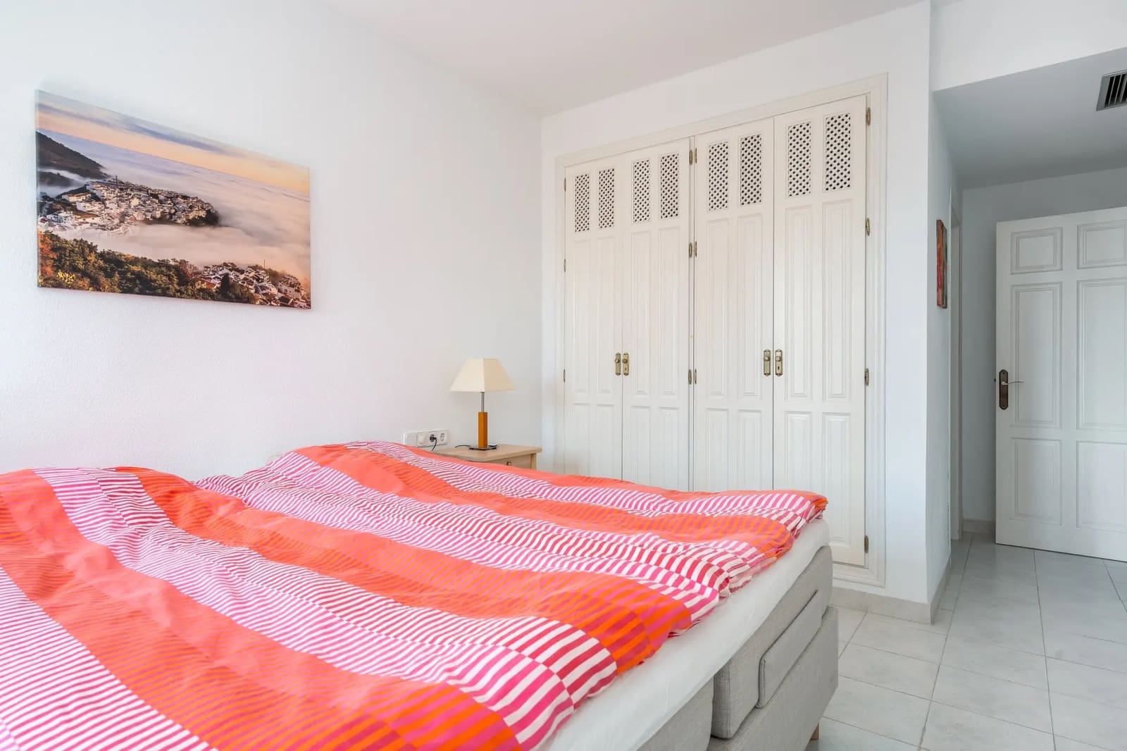 3 soverom Hus til salgs i Golden Mile med svømmebasseng garasje - € 1 449 000 (Ref: 10111530)