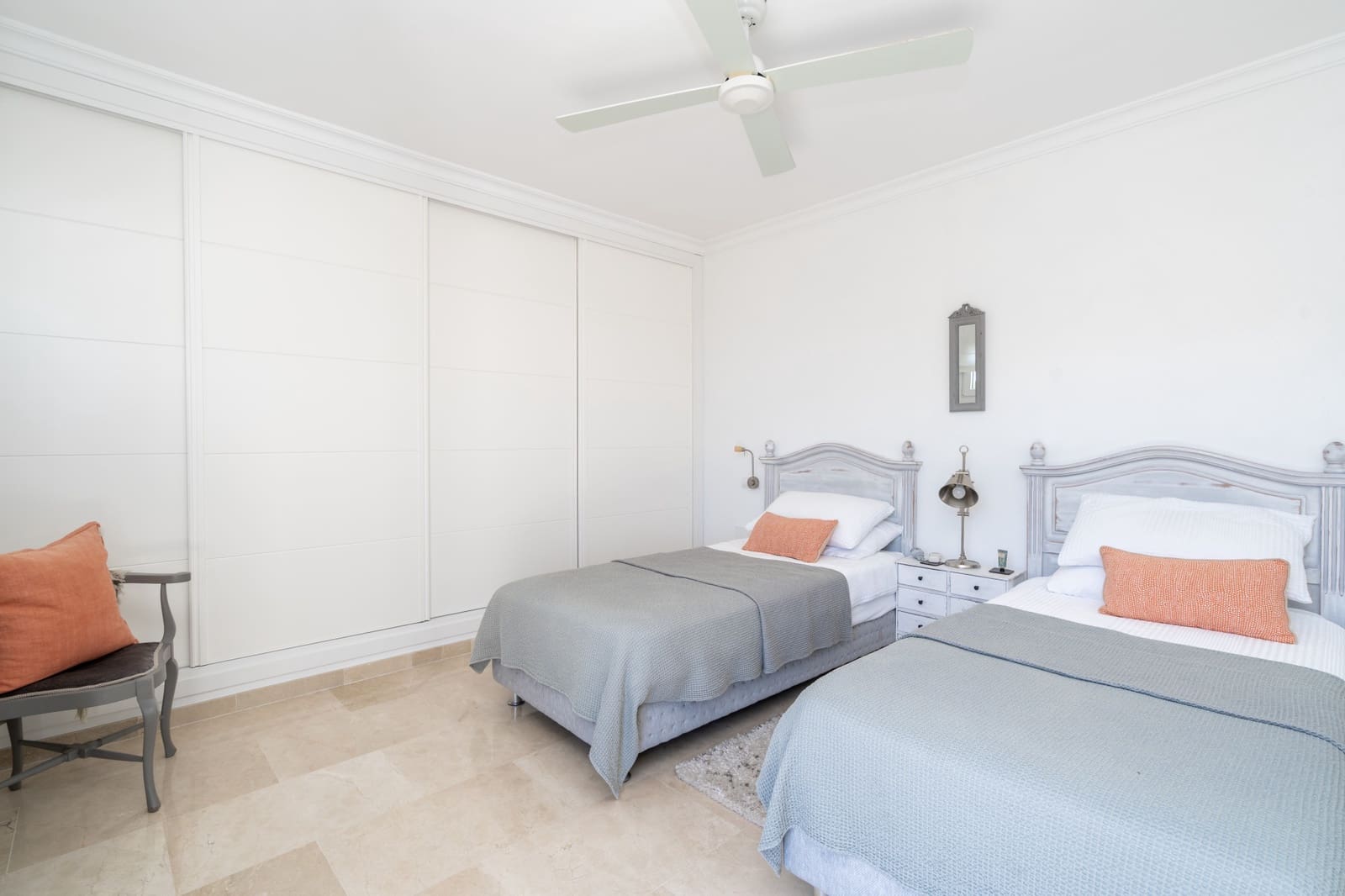 3 slaapkamer Penthouse te koop in El Paraiso met zwembad - € 675.000 (Ref: 10115578)