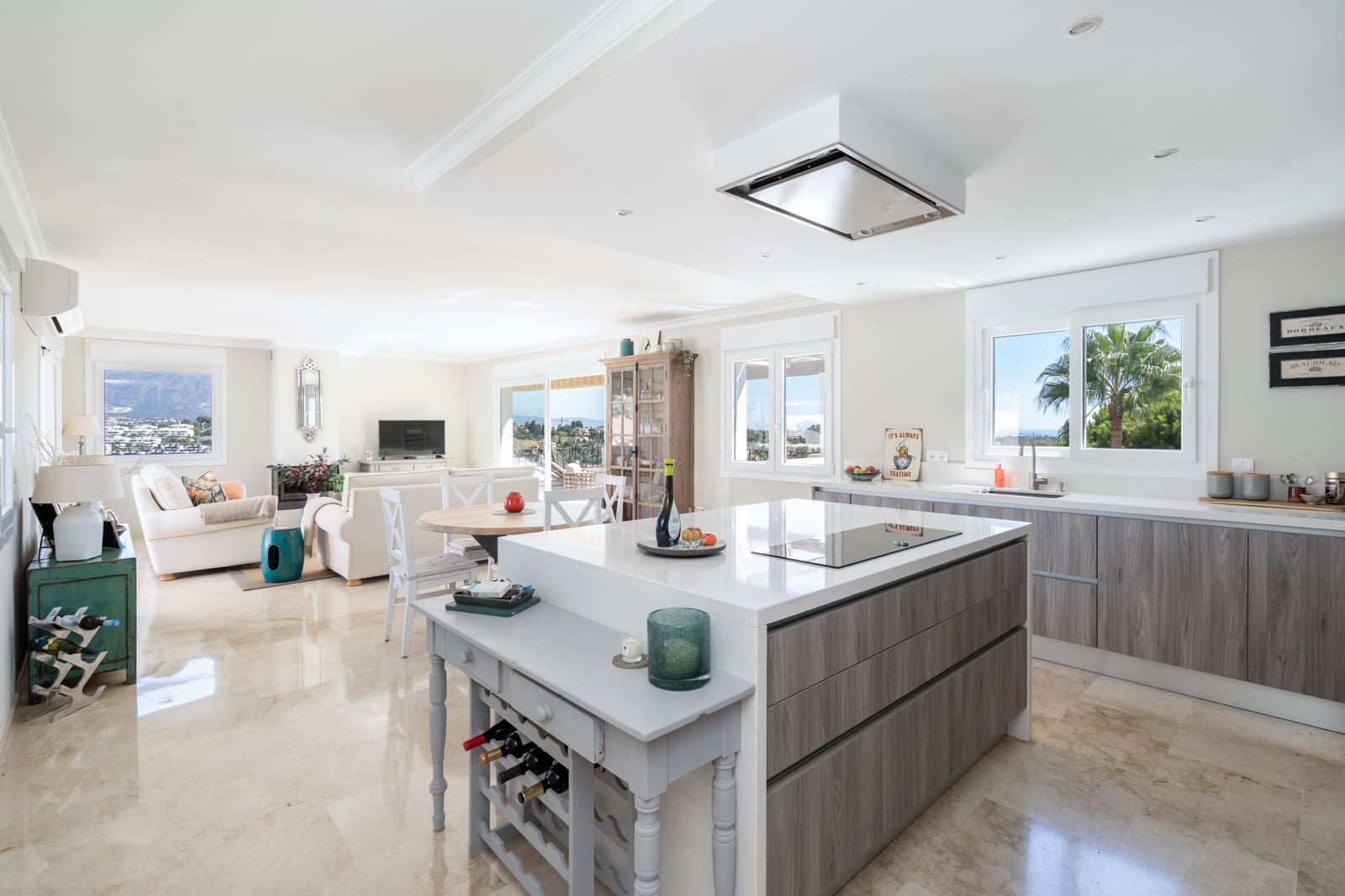 3 slaapkamer Penthouse te koop in El Paraiso met zwembad - € 675.000 (Ref: 10115578)