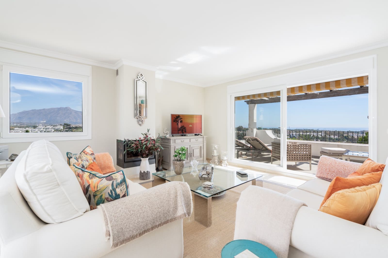 3 slaapkamer Penthouse te koop in El Paraiso met zwembad - € 675.000 (Ref: 10115578)