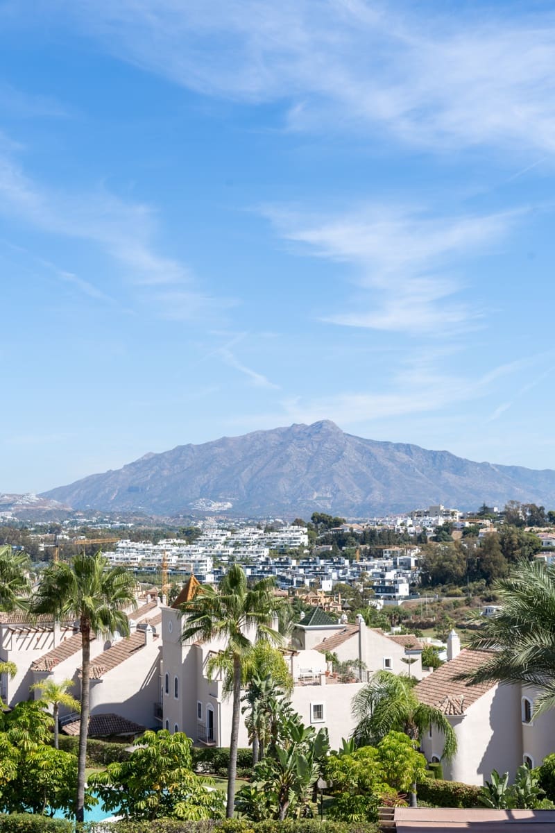 3 slaapkamer Penthouse te koop in El Paraiso met zwembad - € 675.000 (Ref: 10115578)
