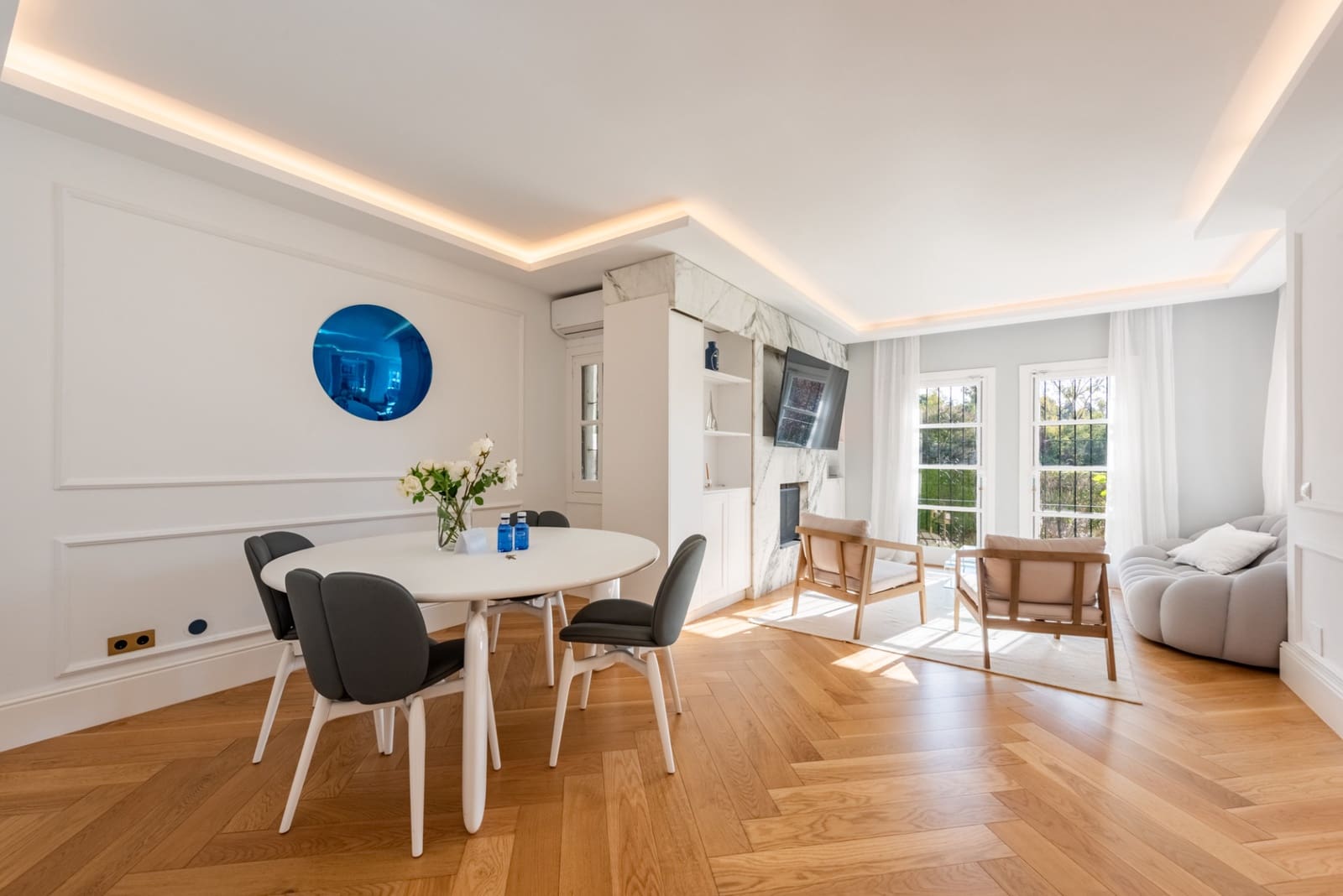 Apartamento de 3 habitaciones en Nueva Andalucia en venta con piscina garaje - 595.000 € (Ref: 10115582)