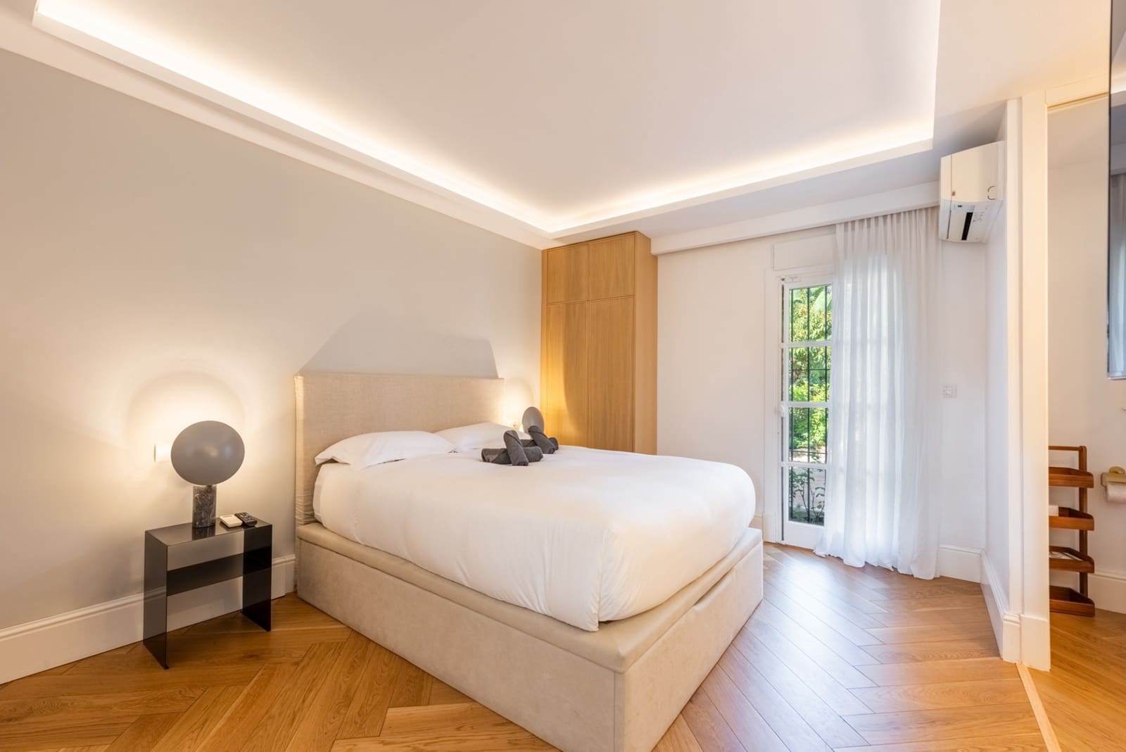 Apartamento de 3 habitaciones en Nueva Andalucia en venta con piscina garaje - 595.000 € (Ref: 10115582)