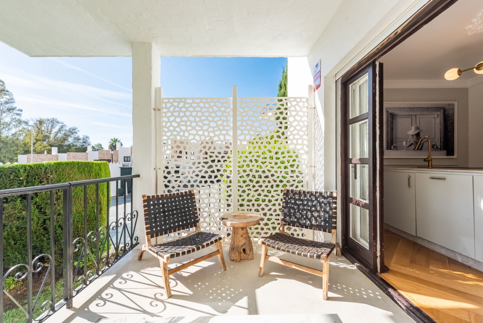 Apartamento de 3 habitaciones en Nueva Andalucia en venta con piscina garaje - 595.000 € (Ref: 10115582)