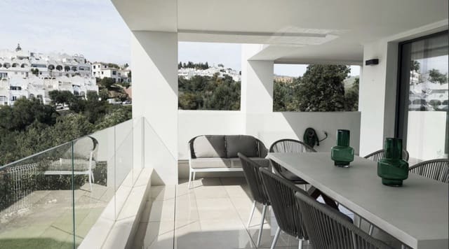 2 soverom Penthouse til salgs i Marbella med svømmebasseng garasje - € 1 000 000 (Ref: 10119036)