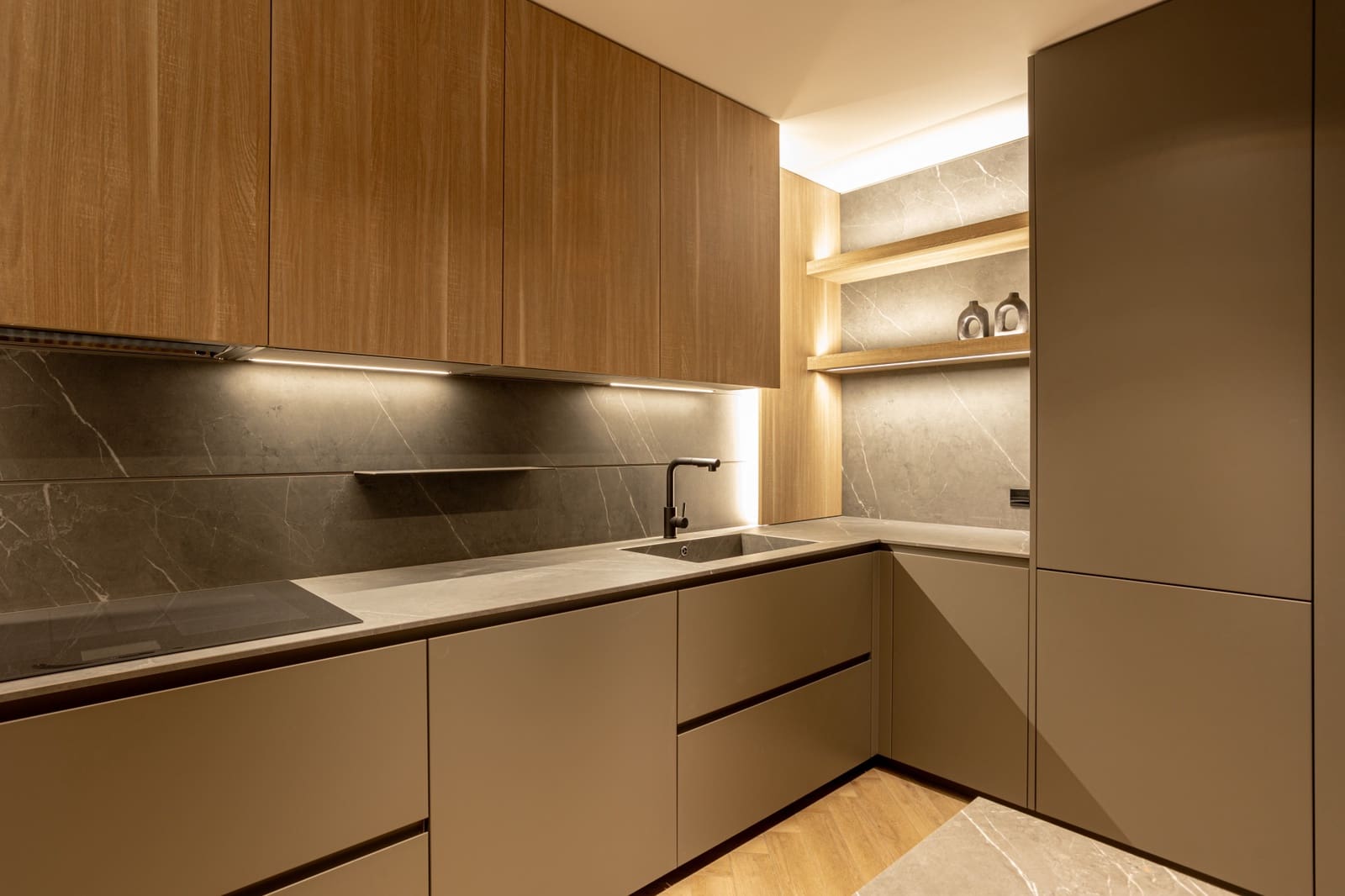 Apartamento de 3 habitaciones en Benahavís en venta con piscina - 1.270.000 € (Ref: 10119037)
