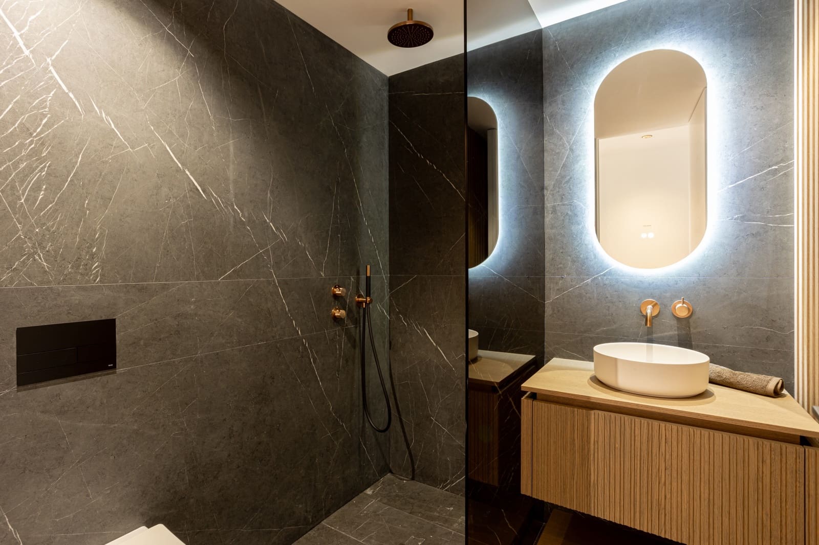 Apartamento de 3 habitaciones en Benahavís en venta con piscina - 1.270.000 € (Ref: 10119037)