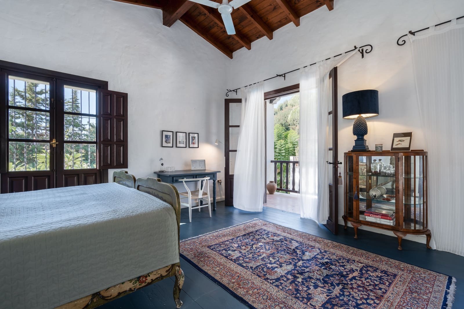 9 slaapkamer Finca/Landhuis te koop in Estepona met zwembad - € 2.700.000 (Ref: 10119040)