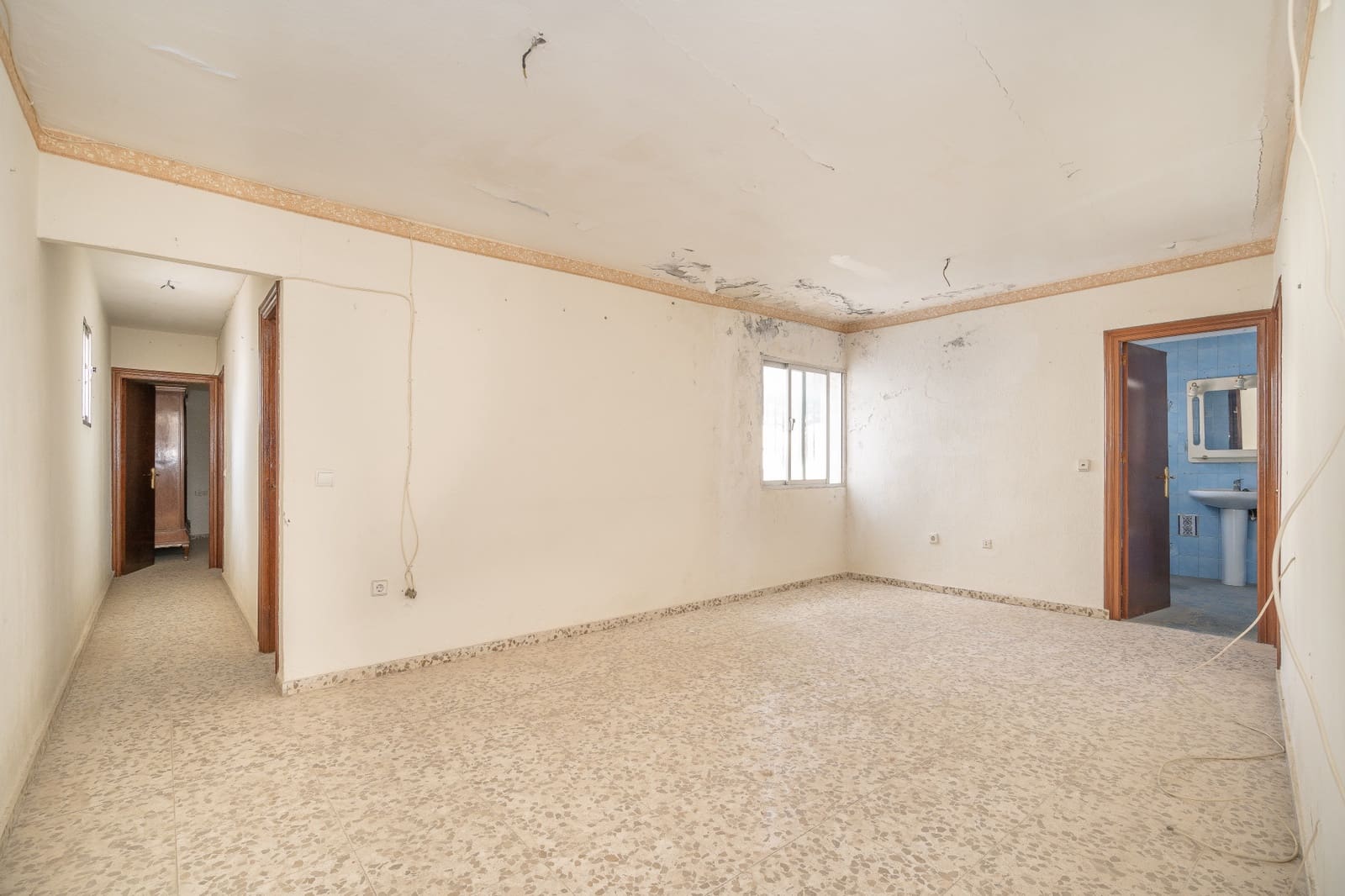 6 chambre Maison de Ville à vendre à Estepona avec garage - 900 000 € (Ref: 10119044)
