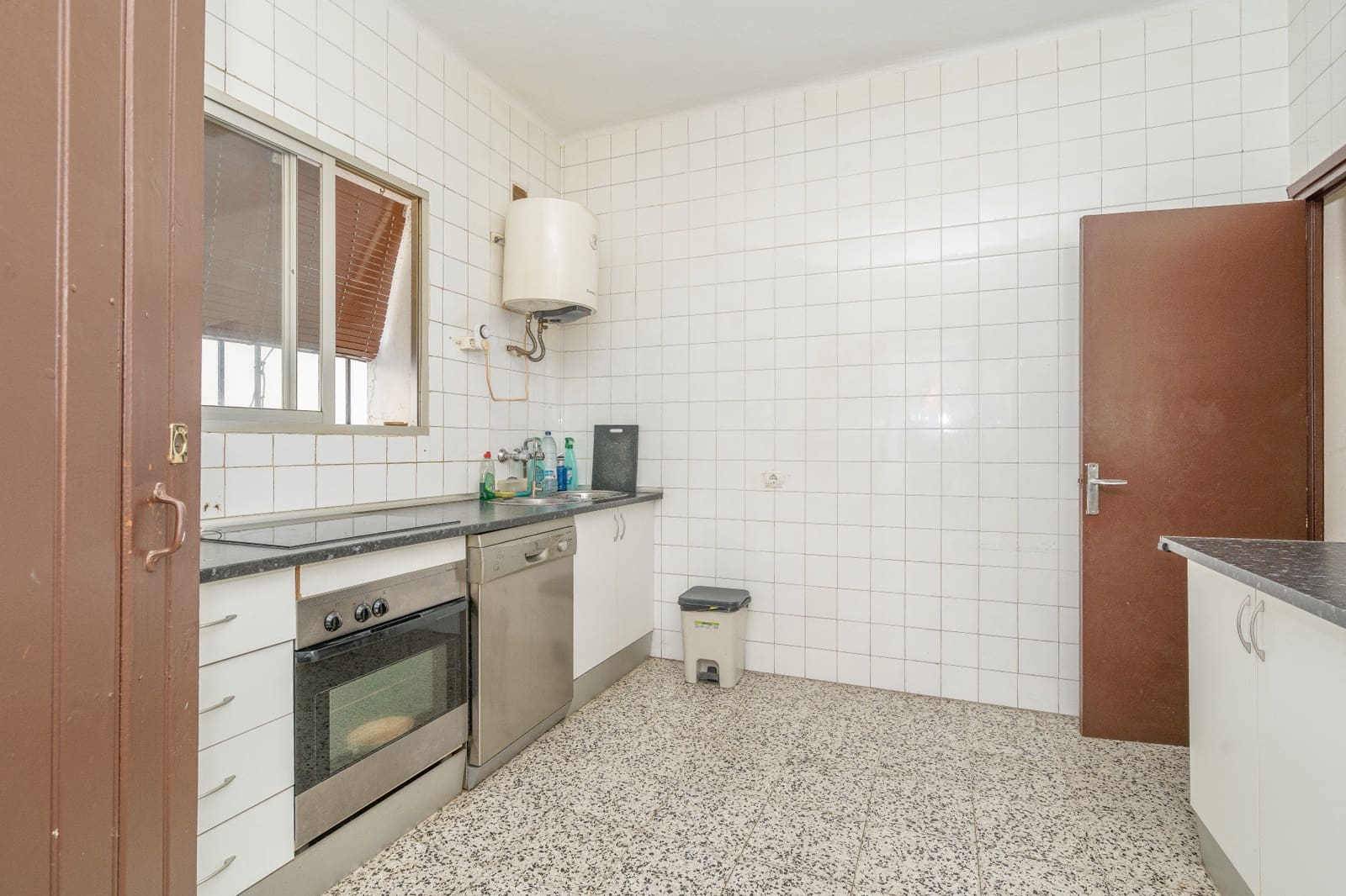6 chambre Maison de Ville à vendre à Estepona avec garage - 900 000 € (Ref: 10119044)