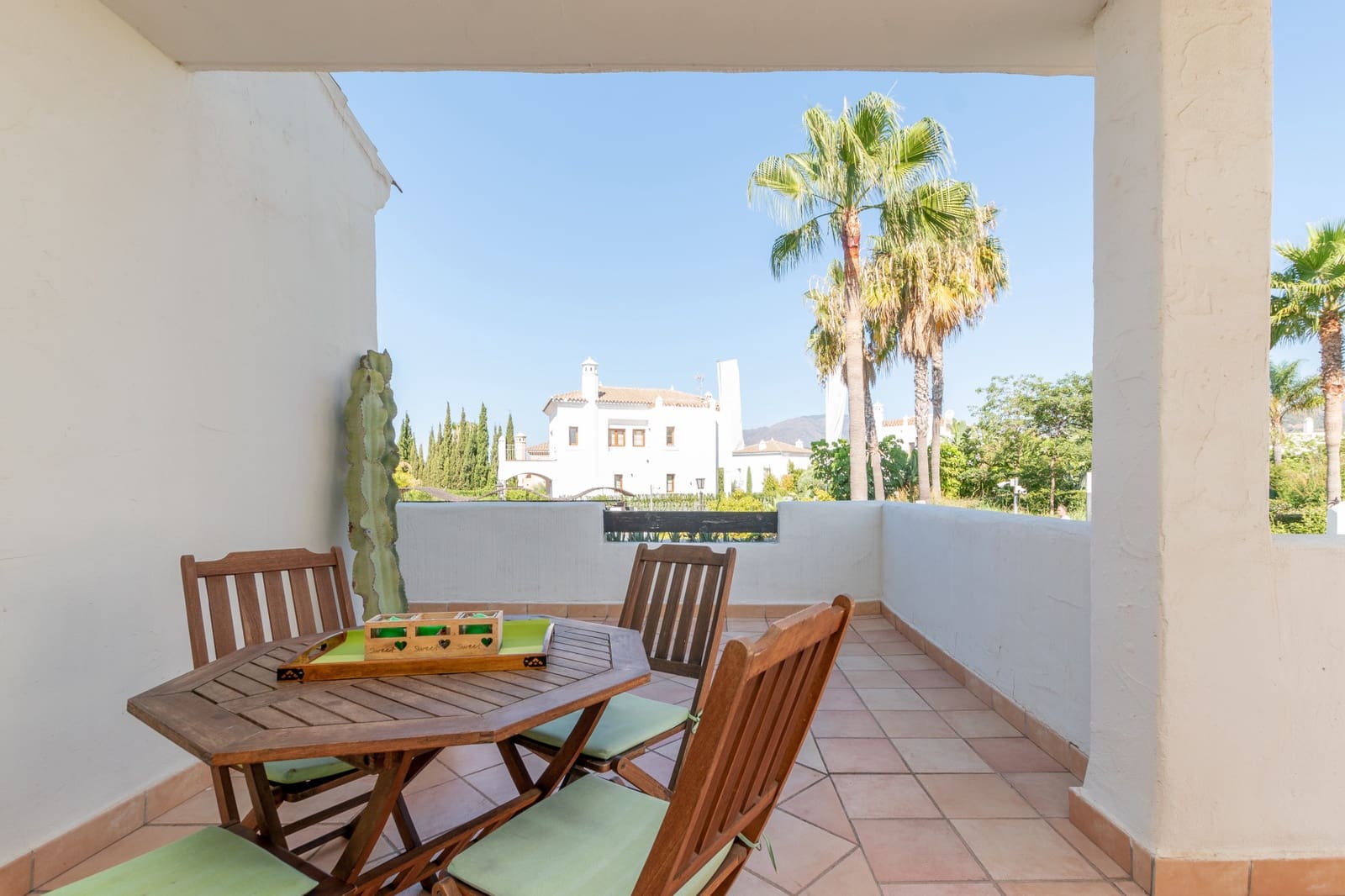 2 quarto Apartamento para venda em Estepona com piscina garagem - 439 000 € (Ref: 10119047)