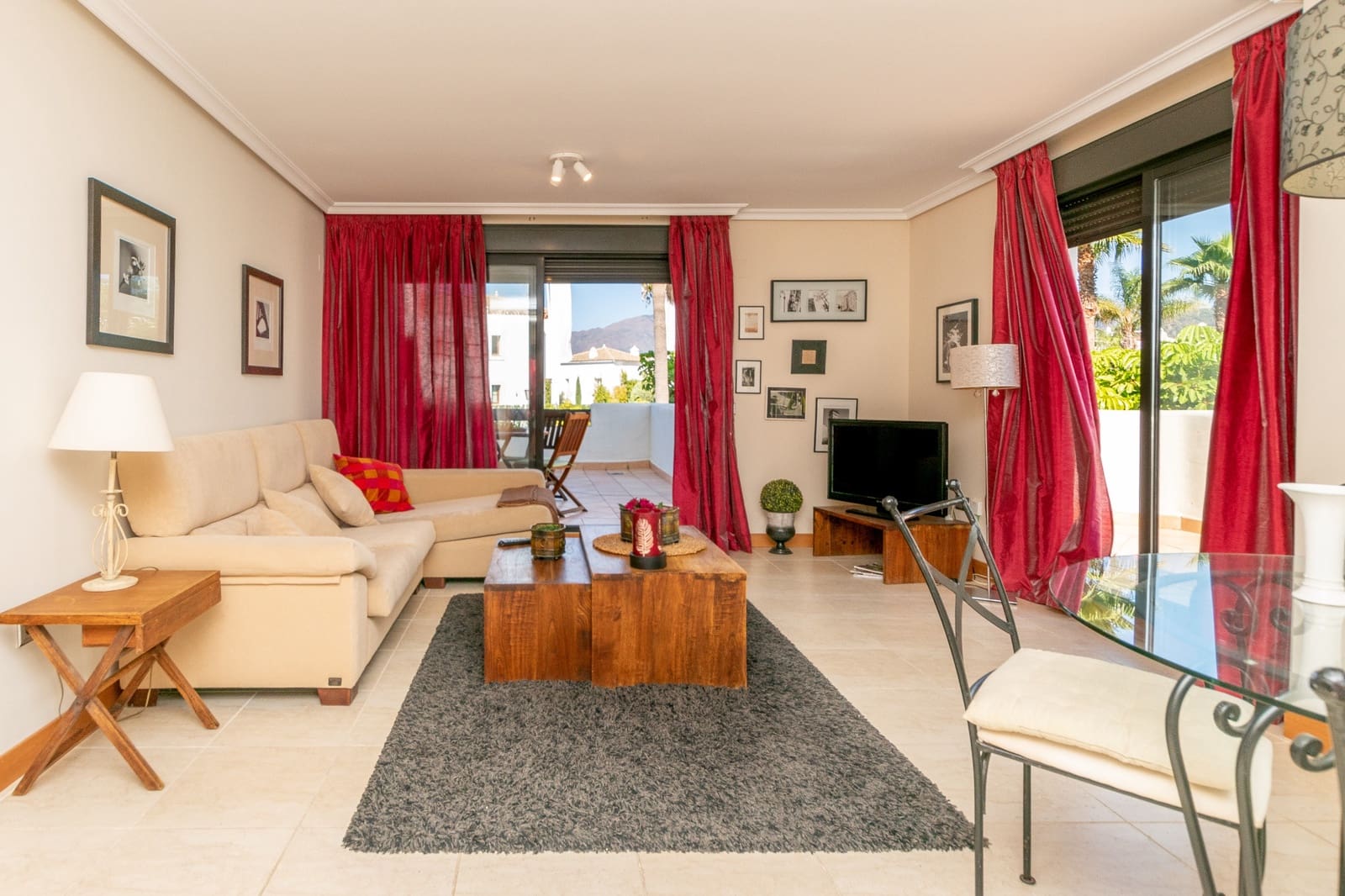 2 quarto Apartamento para venda em Estepona com piscina garagem - 439 000 € (Ref: 10119047)