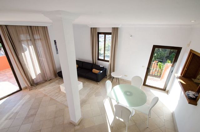 2 camera da letto Attico in vendita in El Paraiso, Estepona con piscina garage - 550.000 € (Rif: 10119052)