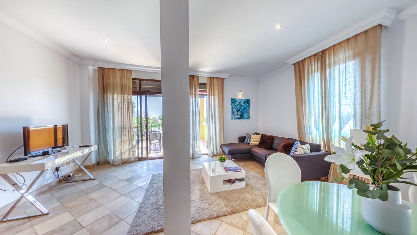 2 bedroom Penthouse for sale in El Paraiso with pool garage - € 550,000 (Ref: 10119052)