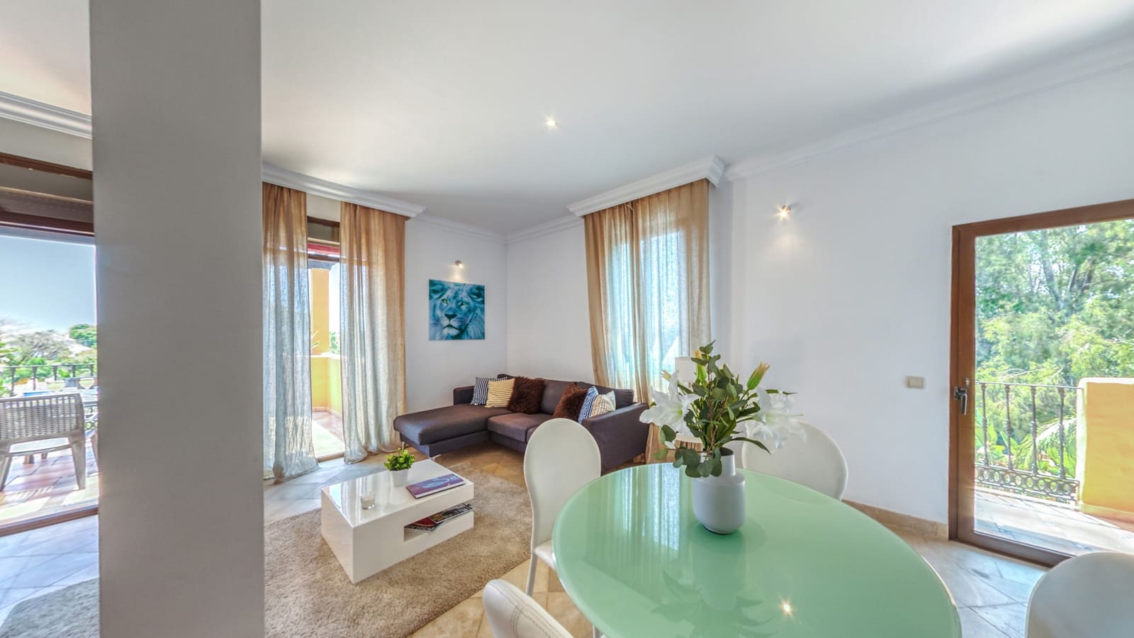 2 bedroom Penthouse for sale in El Paraiso with pool garage - € 550,000 (Ref: 10119052)