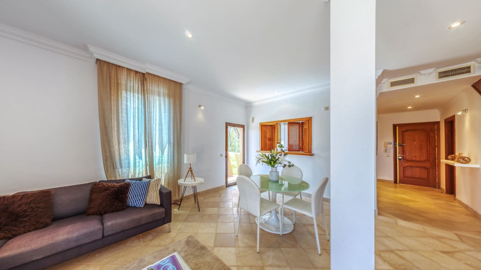 2 bedroom Penthouse for sale in El Paraiso with pool garage - € 550,000 (Ref: 10119052)