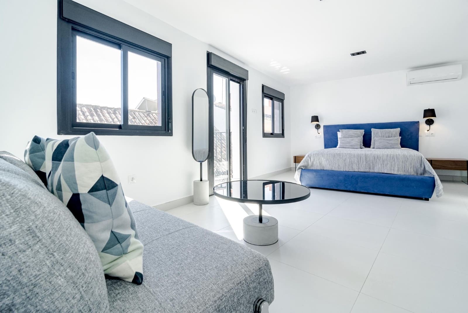 4 bedroom Townhouse for sale in Estepona with pool - € 1,500,000 (Ref: 10119054)