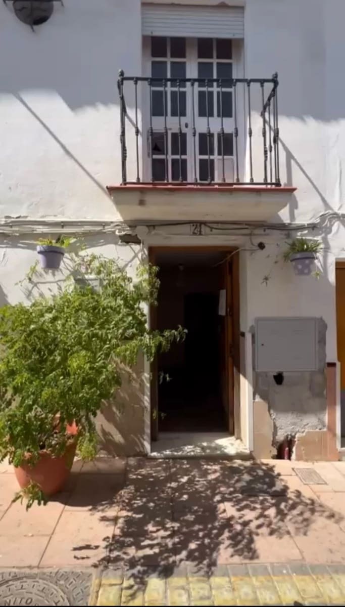 Byhus til salg i Estepona - € 649.000 (Ref: 10119056)