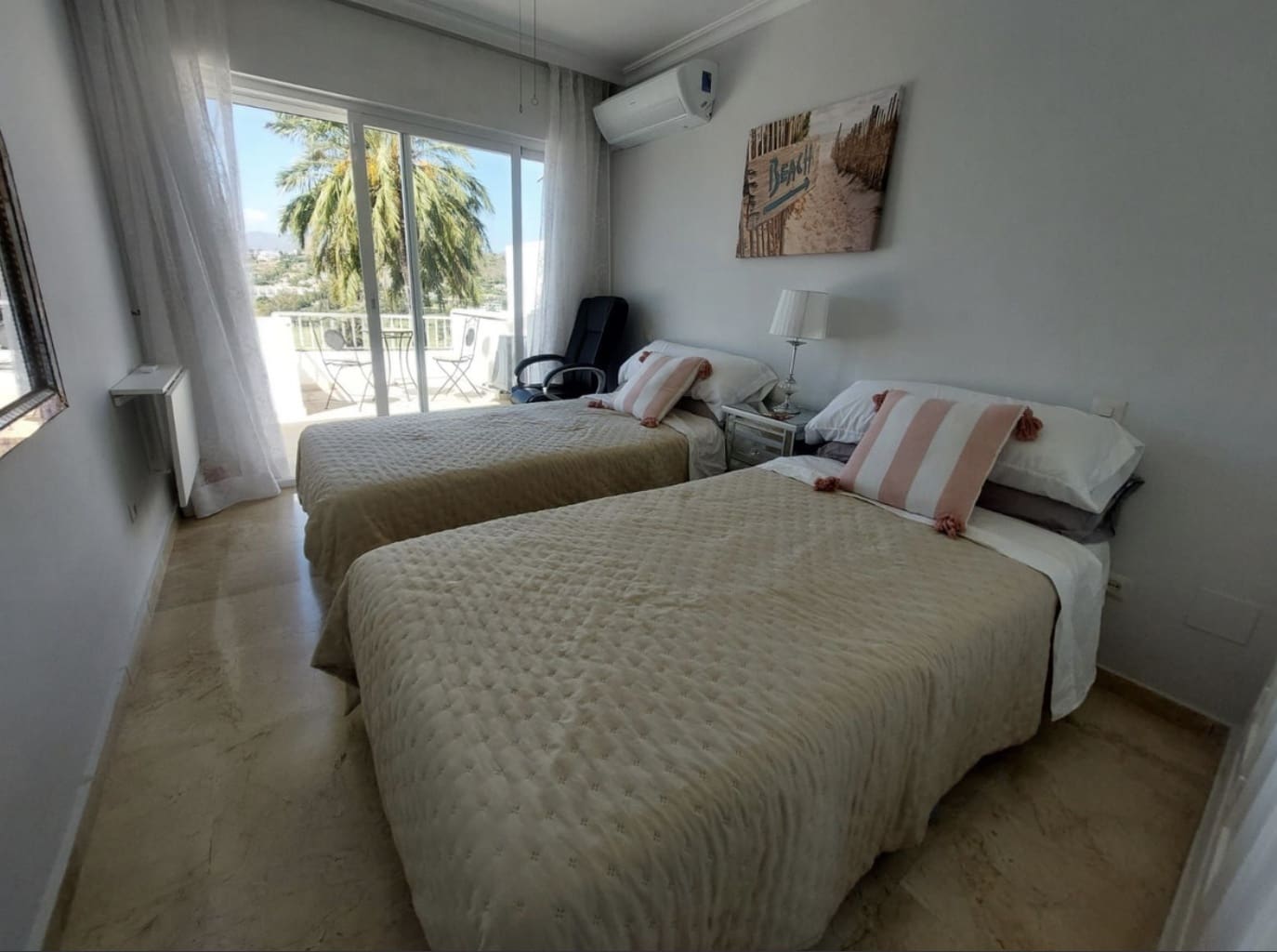 3 camera da letto Casa in vendita in El Paraiso con piscina - 550.000 € (Rif: 10124257)