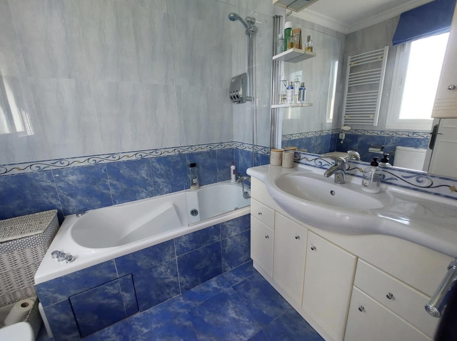3 camera da letto Casa in vendita in El Paraiso con piscina - 550.000 € (Rif: 10124257)