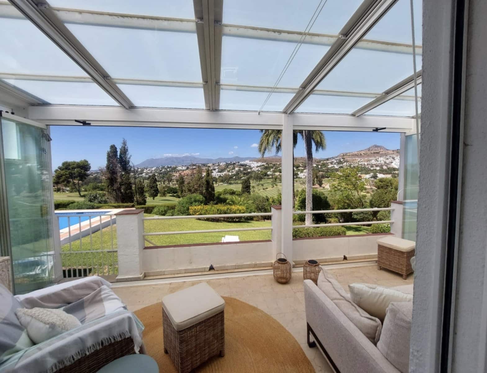 3 camera da letto Casa in vendita in El Paraiso con piscina - 550.000 € (Rif: 10124257)