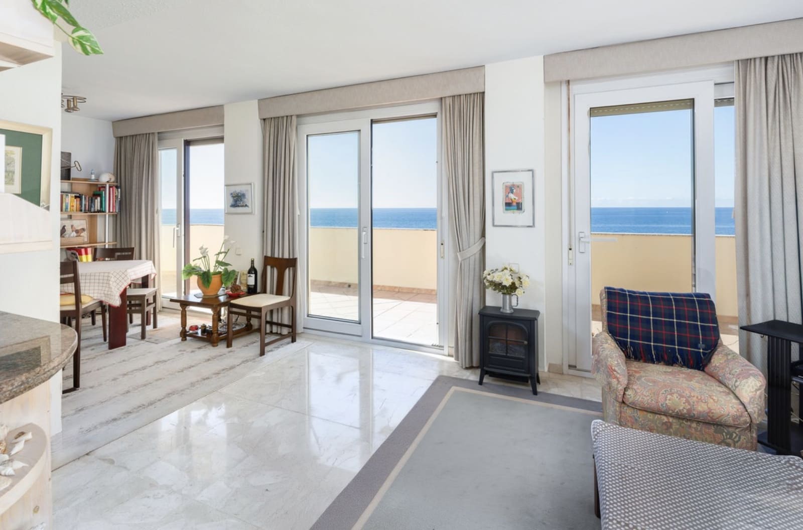 3 makuuhuone Kattohuoneisto myytävänä paikassa Marbella - 800 000 € (Ref: 10124258)
