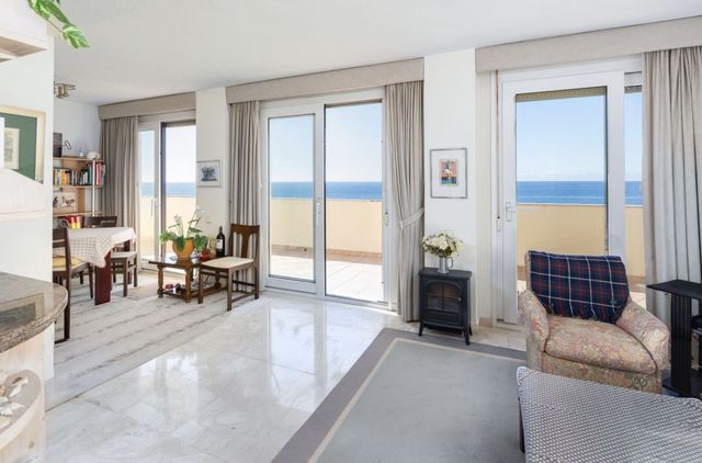 3 makuuhuone Kattohuoneisto myytävänä paikassa Marbella - 800 000 € (Ref: 10124258)