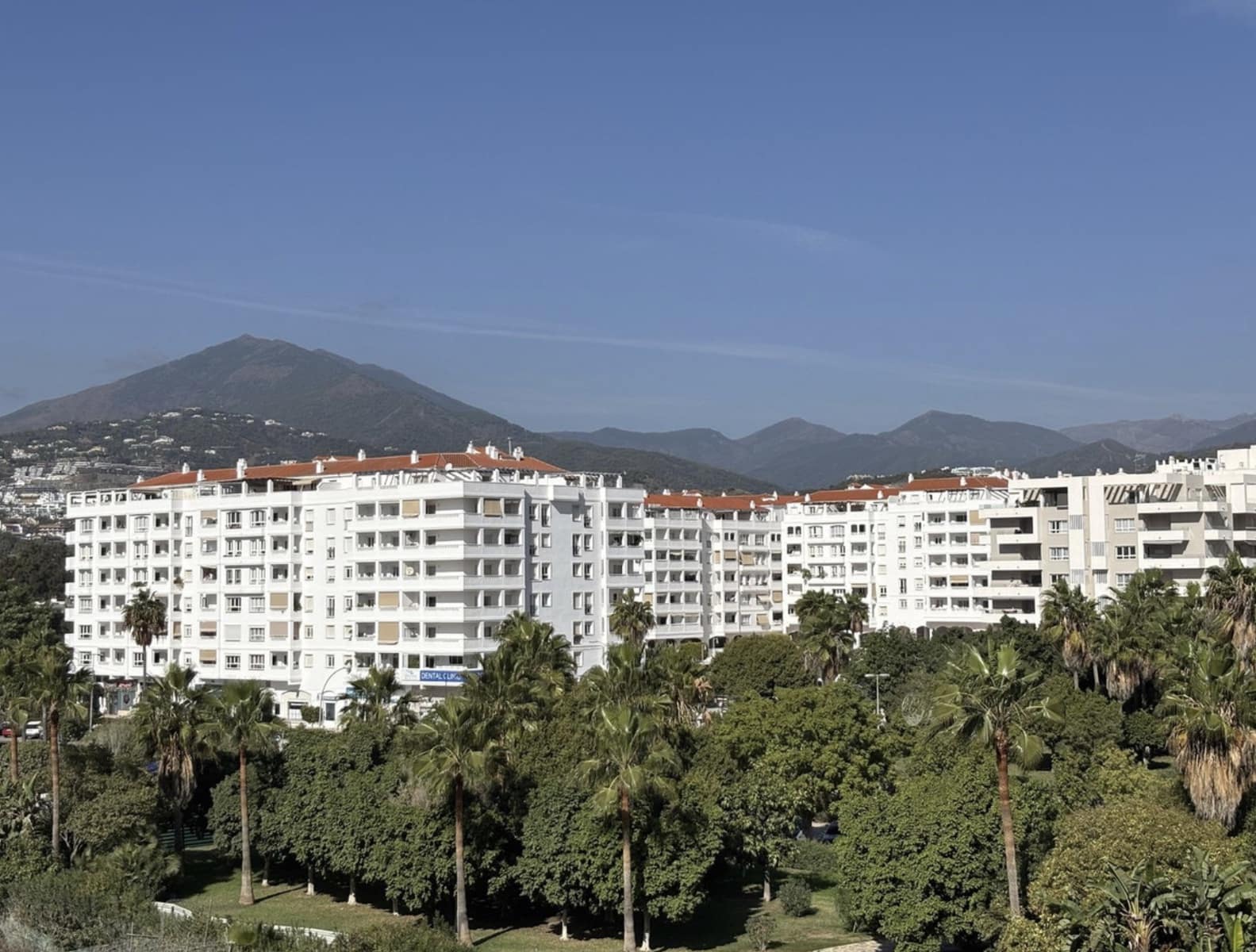 3 quarto Apartamento para venda em Nueva Andalucia com piscina garagem - 500 000 € (Ref: 10124259)