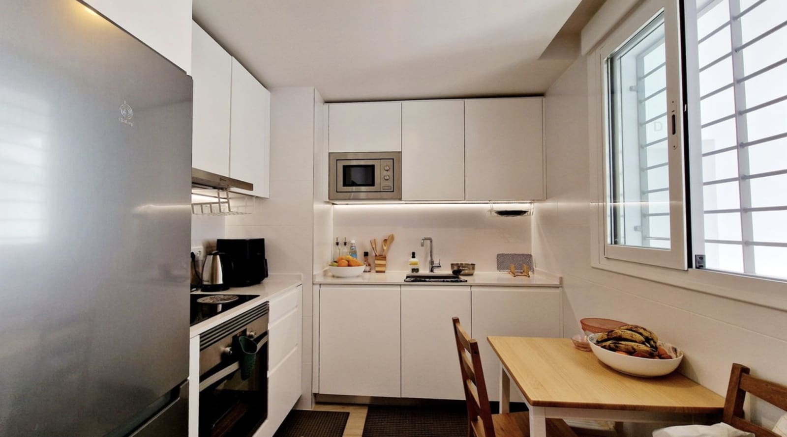 3 sovrum Lägenhet till salu i Nueva Andalucia med pool garage - 550 000 € (Ref: 10124260)