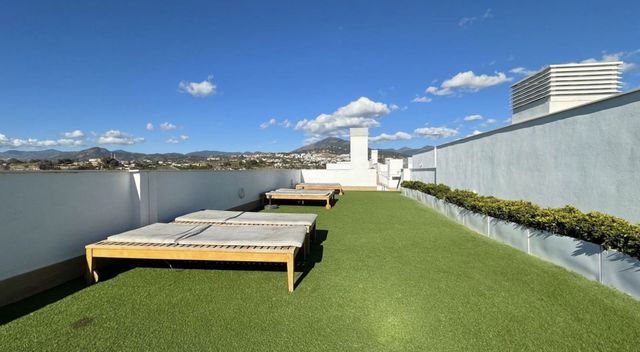 3 sovrum Lägenhet till salu i Nueva Andalucia, Marbella med pool garage - 550 000 € (Ref: 10124260)