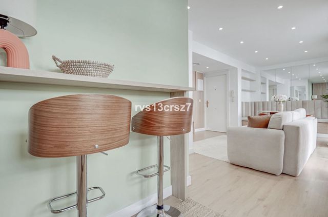 2 Zimmer Apartment zu verkaufen in Playa Bajadilla - Puertos, Marbella - 599.000 € (Ref: 10124261)