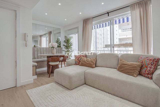 2 Zimmer Apartment zu verkaufen in Playa Bajadilla - Puertos, Marbella - 599.000 € (Ref: 10124261)