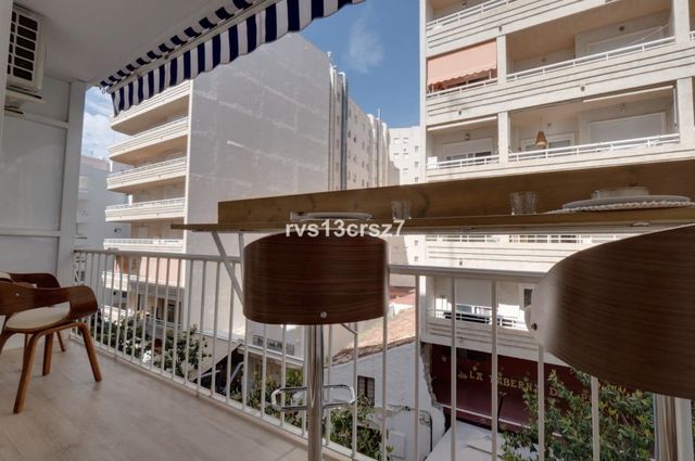 2 Zimmer Apartment zu verkaufen in Playa Bajadilla - Puertos, Marbella - 599.000 € (Ref: 10124261)