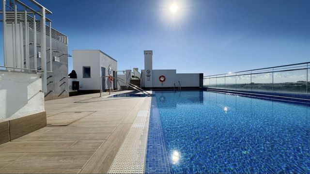 Apartamento de 3 habitaciones en Nueva Andalucia, Marbella en venta con piscina garaje - 550.000 € (Ref: 10124263)