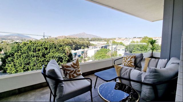 Apartamento de 3 habitaciones en Nueva Andalucia, Marbella en venta con piscina garaje - 550.000 € (Ref: 10124263)