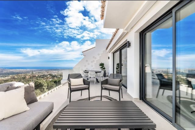 3 Zimmer Doppelhaus zu verkaufen in Marbella mit Pool Garage - 1.095.000 € (Ref: 10131389)