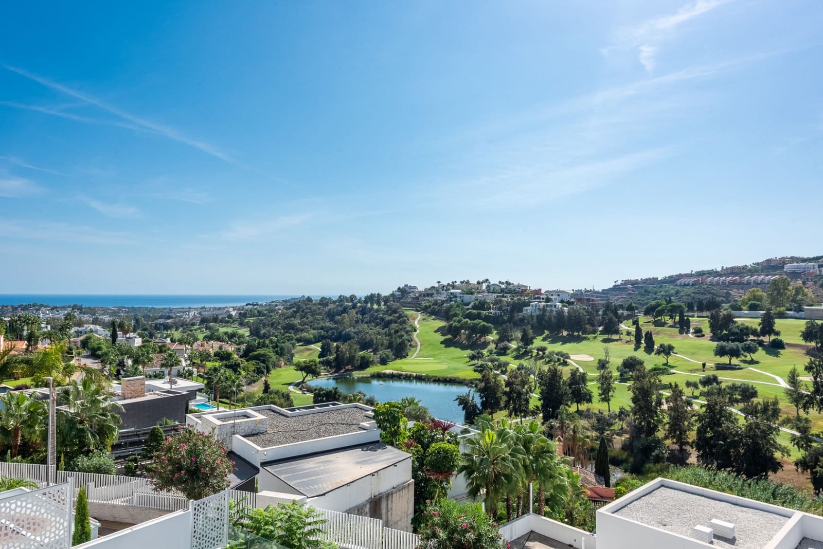 5 soverom Villa til salgs i Benahavis med svømmebasseng garasje - € 1 600 000 (Ref: 10131390)