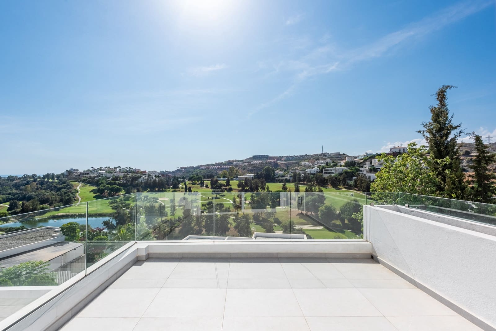 5 soverom Villa til salgs i Benahavis med svømmebasseng garasje - € 1 600 000 (Ref: 10131390)