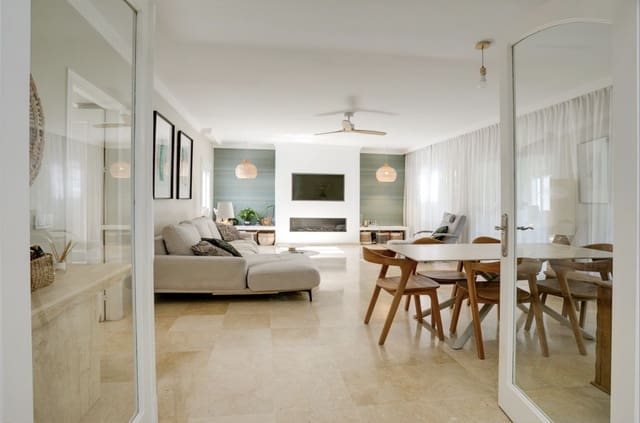 3 camera da letto Villetta Bifamiliare in vendita in El Paraiso, Estepona con piscina garage - 1.500.000 € (Rif: 10131391)