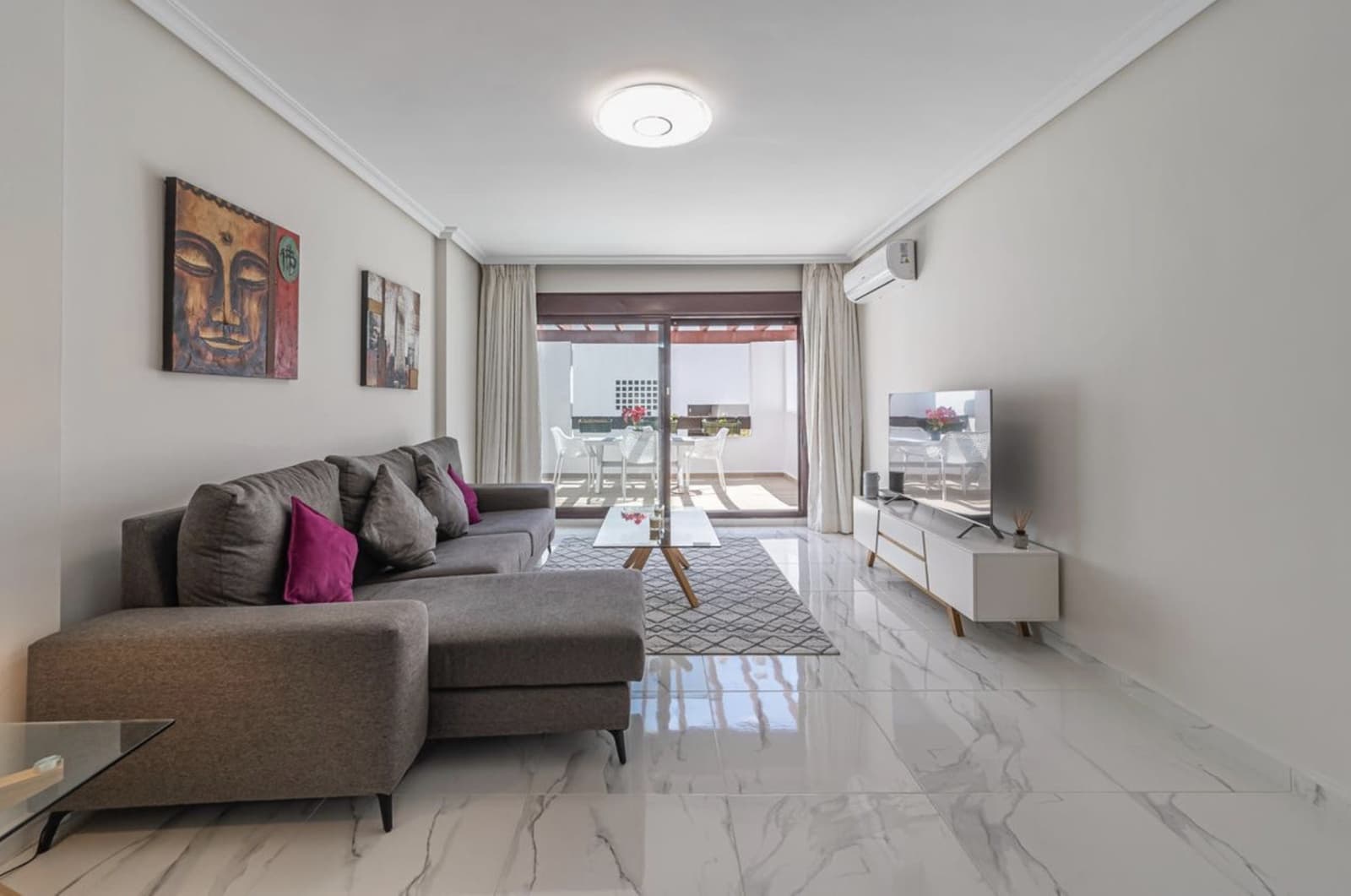 3 soveværelse Lejlighed til salg i Nueva Andalucia med swimmingpool garage - € 730.000 (Ref: 10131392)